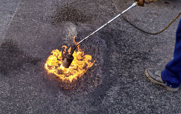 Knypersley flat roofing repairs